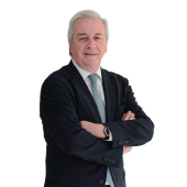 Juan Benavides Feliú